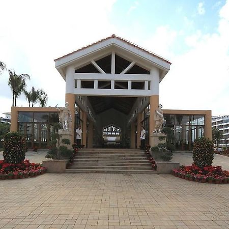 Xinglong Old Banyan Hotel - Wanning Εξωτερικό φωτογραφία