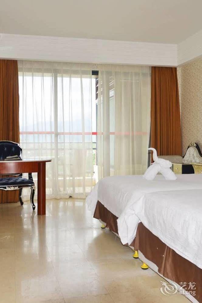 Xinglong Old Banyan Hotel - Wanning Εξωτερικό φωτογραφία